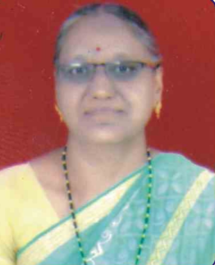 सौ. पुष्पा मनोहर चोपडे